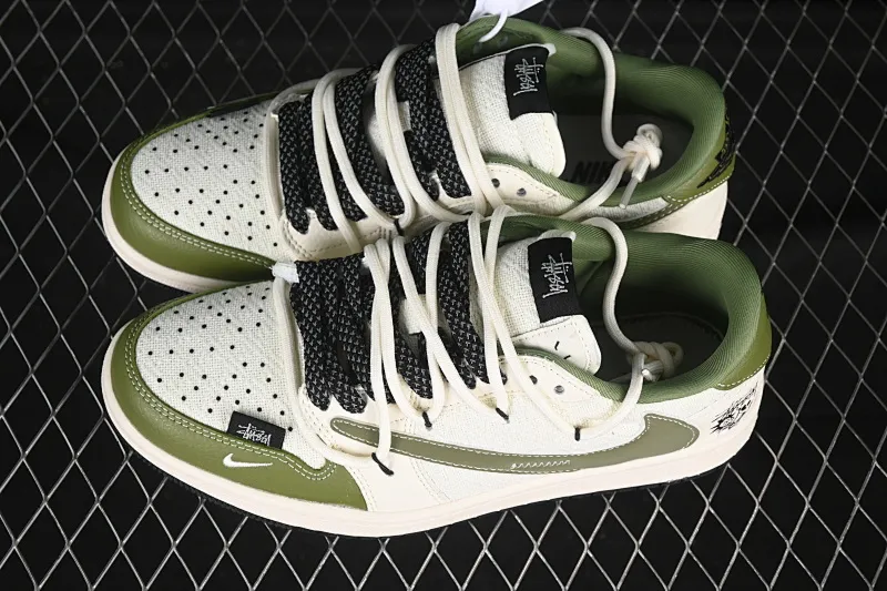 All categories Air Jordan Jordan series basketball shoes Air Jordan 1 Low High-end customized low-top sneakers Travis Scott x Fragment Design x Air Jordan 1 Low OG SP AJ1 Stussy co-branded green linen drawstring low-top cultural casual sneakers DM6868-104